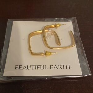 Gold Square Hoop Earrings